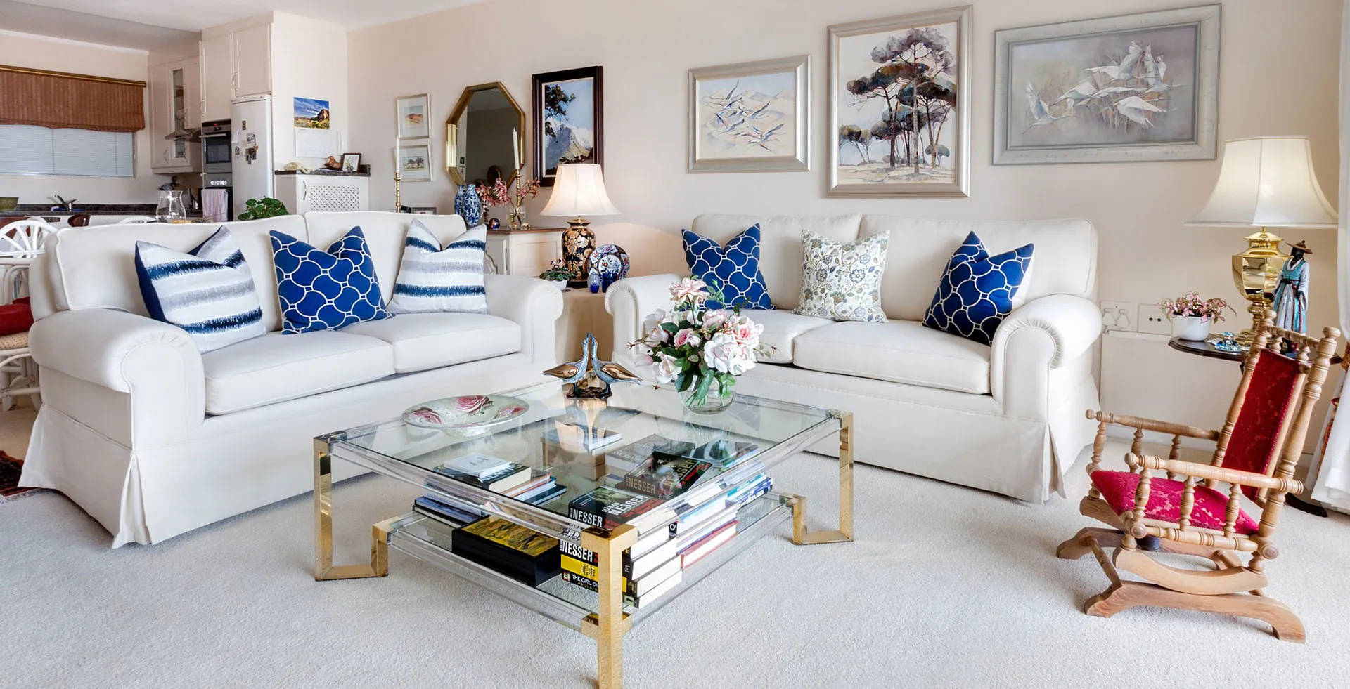 Luksuzno uređen dnevni boravak u Zagrebu